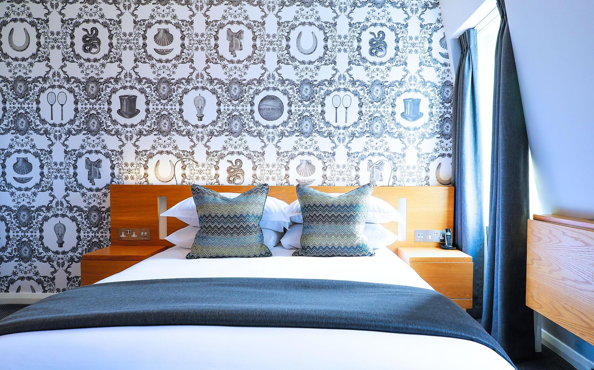 มัลแมซอง เชลเทนแฮม Hotel ภายนอก รูปภาพ