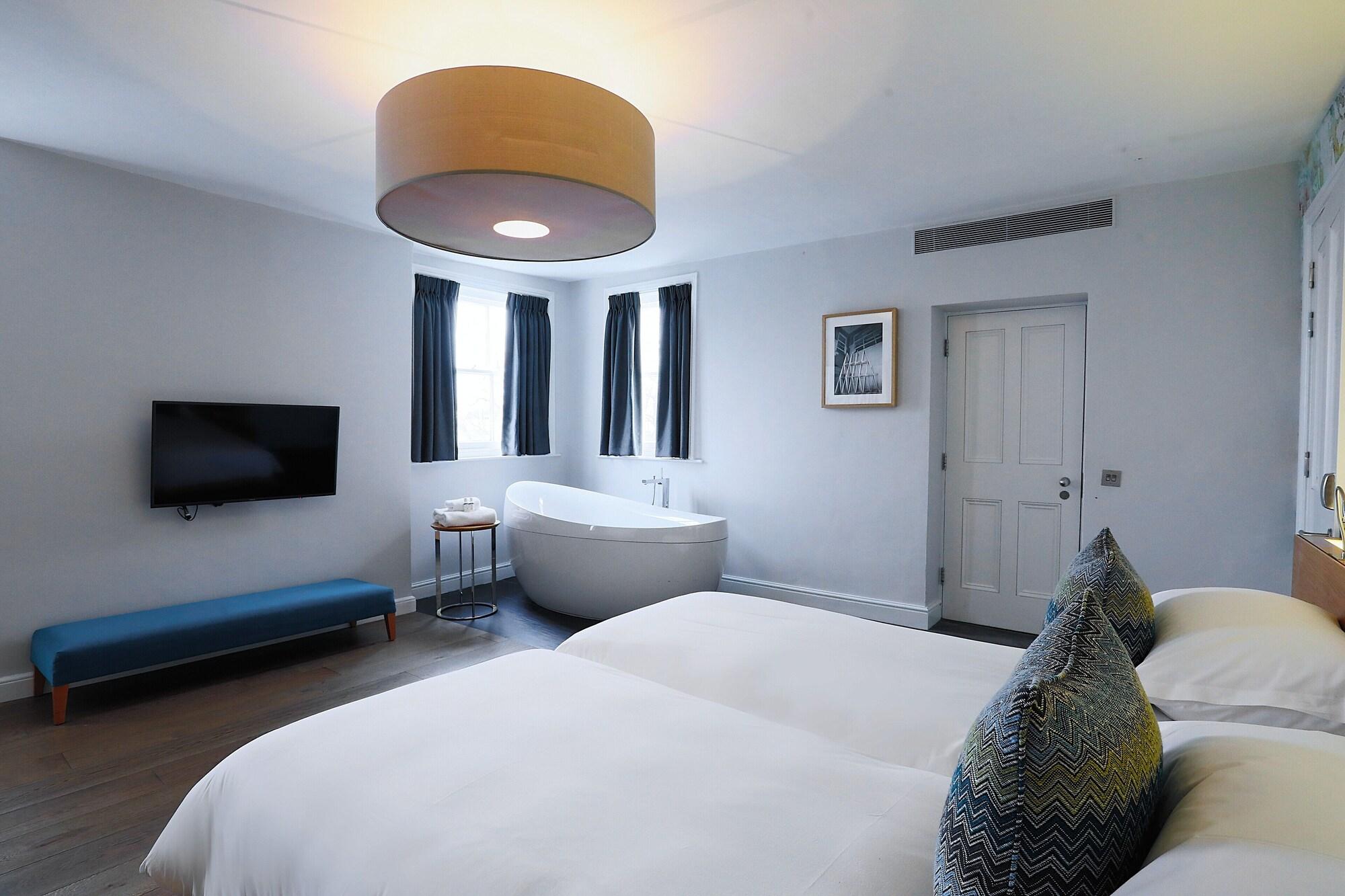 มัลแมซอง เชลเทนแฮม Hotel ภายนอก รูปภาพ
